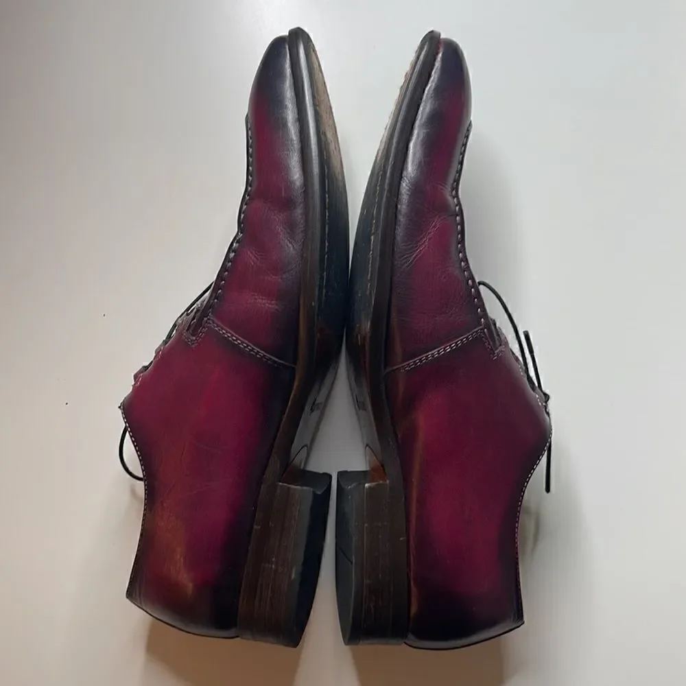 Carrucci Tracey Purple leather shoes.  Size 10.  EUC.